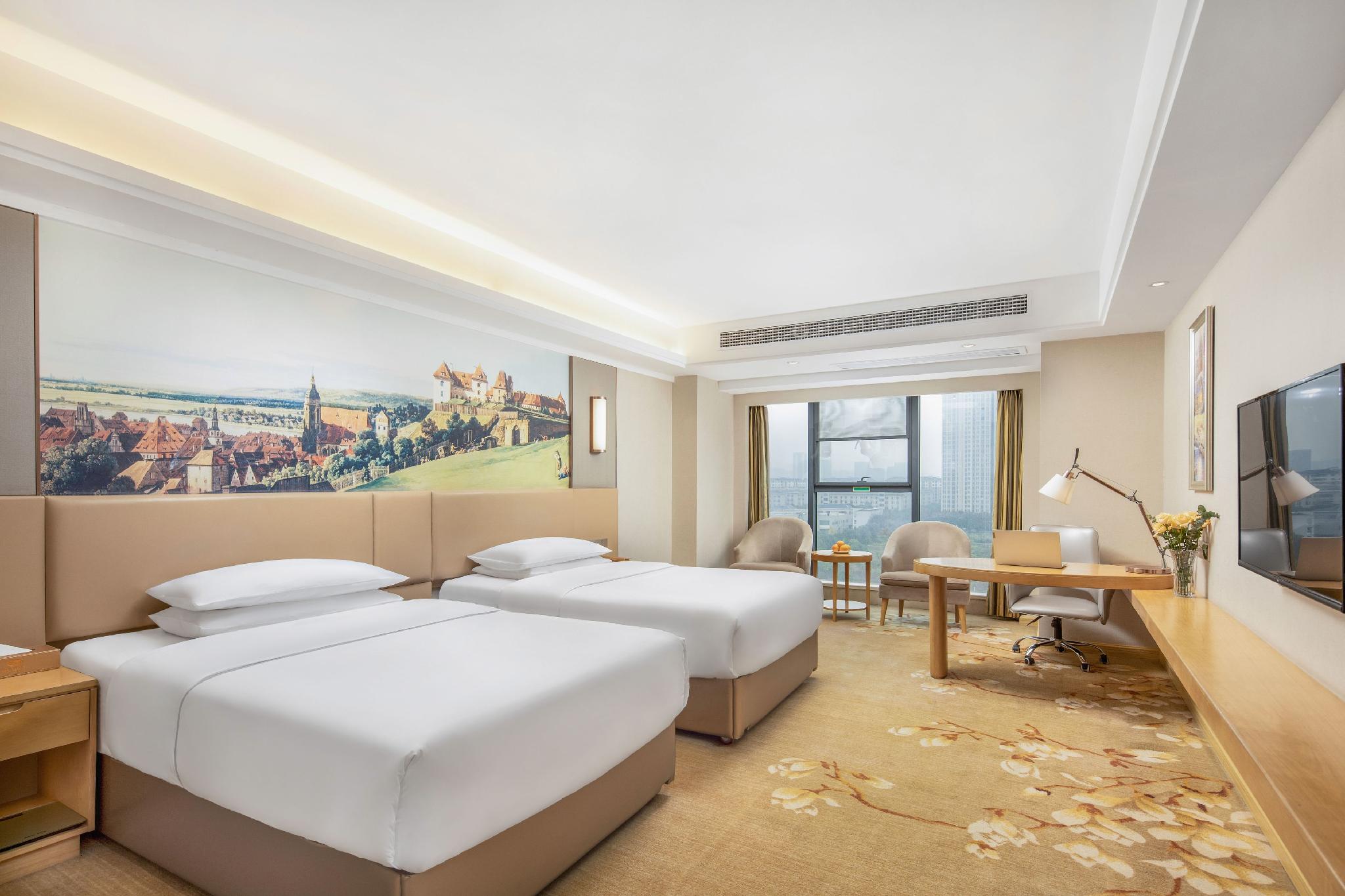 Vienna International Hotel (Xinwuzhong, Dengcheng Avenue, Xiangyang) 18/34
