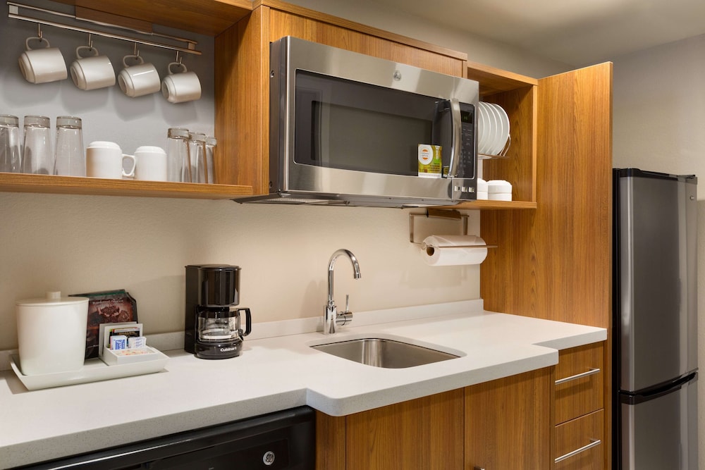Home2 Suites By Hilton Phoenix Glendale Westgate 5/40
