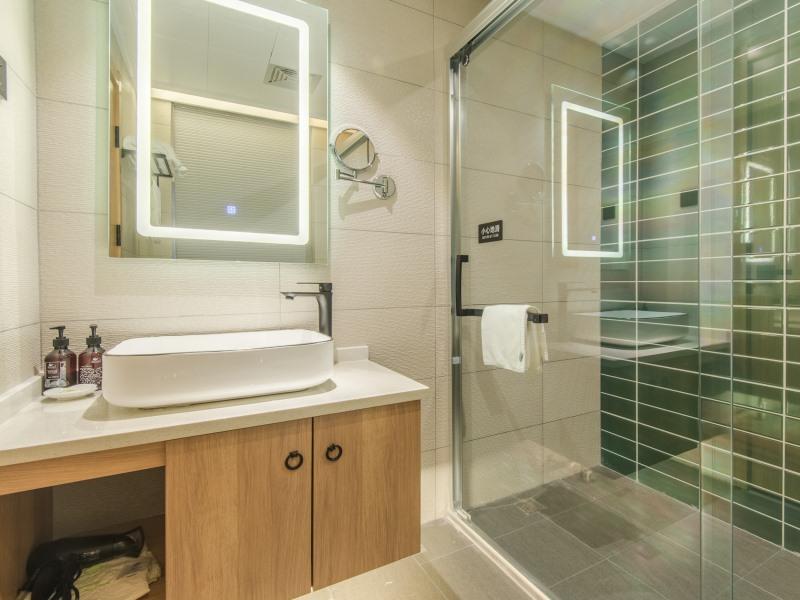 GreenTree Inn Hefei Binhu Century City Binhu Hospital Express Hotel 18/18