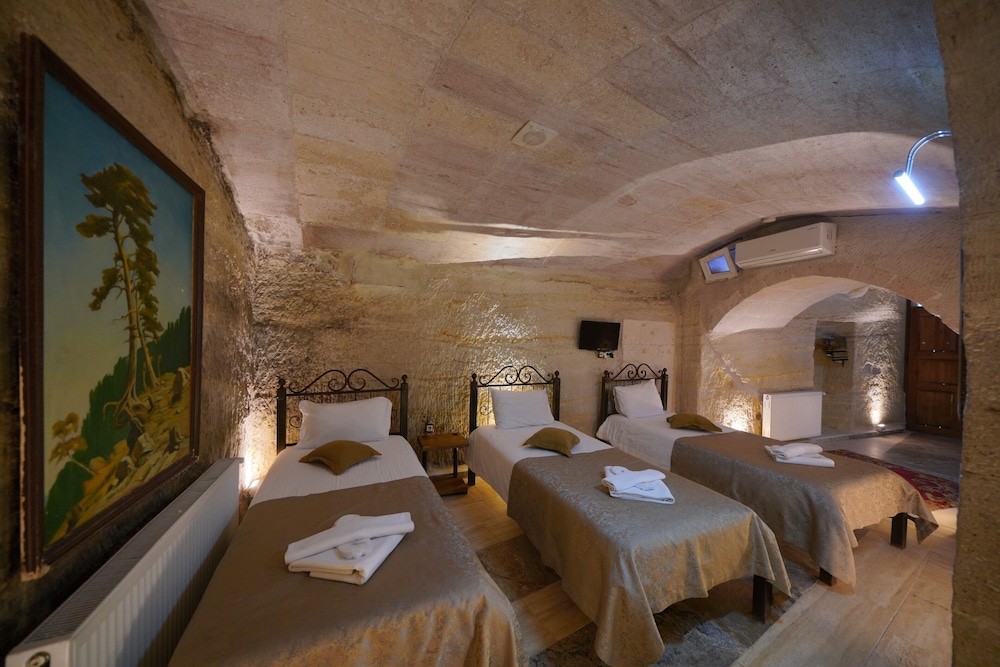 Sakura Cave Hotel 17/50