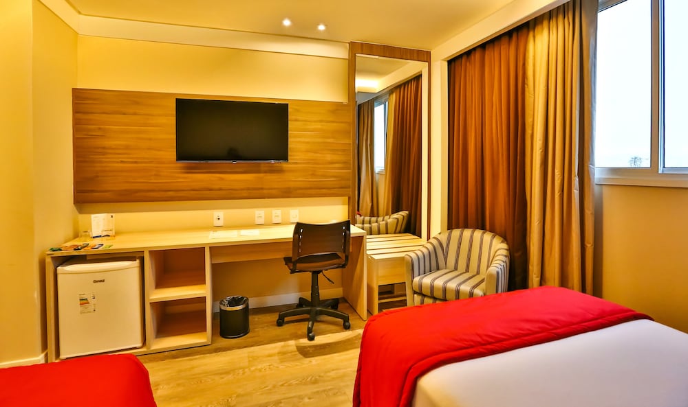 Ibiza Plaza Hotel 11/41