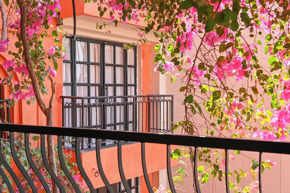 HOTEL POONAM HAVELI 6/50