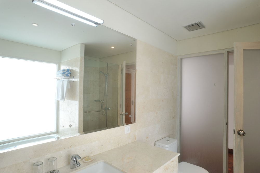 Kresna Suites By Villa Kresna 13/77