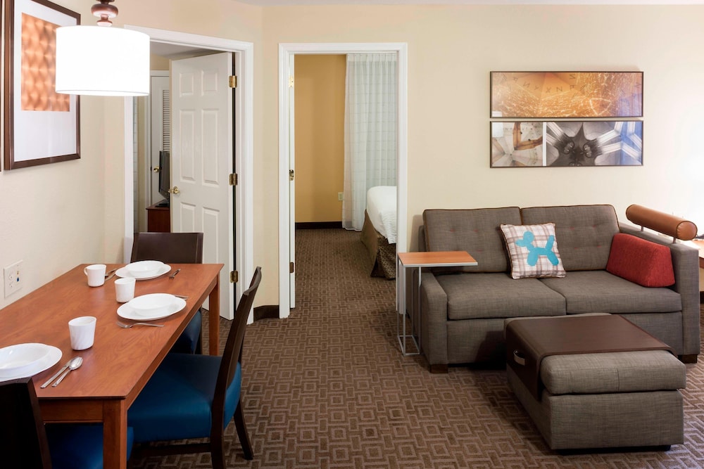 TownePlace Suites by Marriott Dallas Las Colinas 15/39