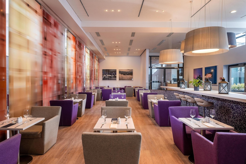 INTERCITY HOTEL FRANKFURT AIRPORT 46/61