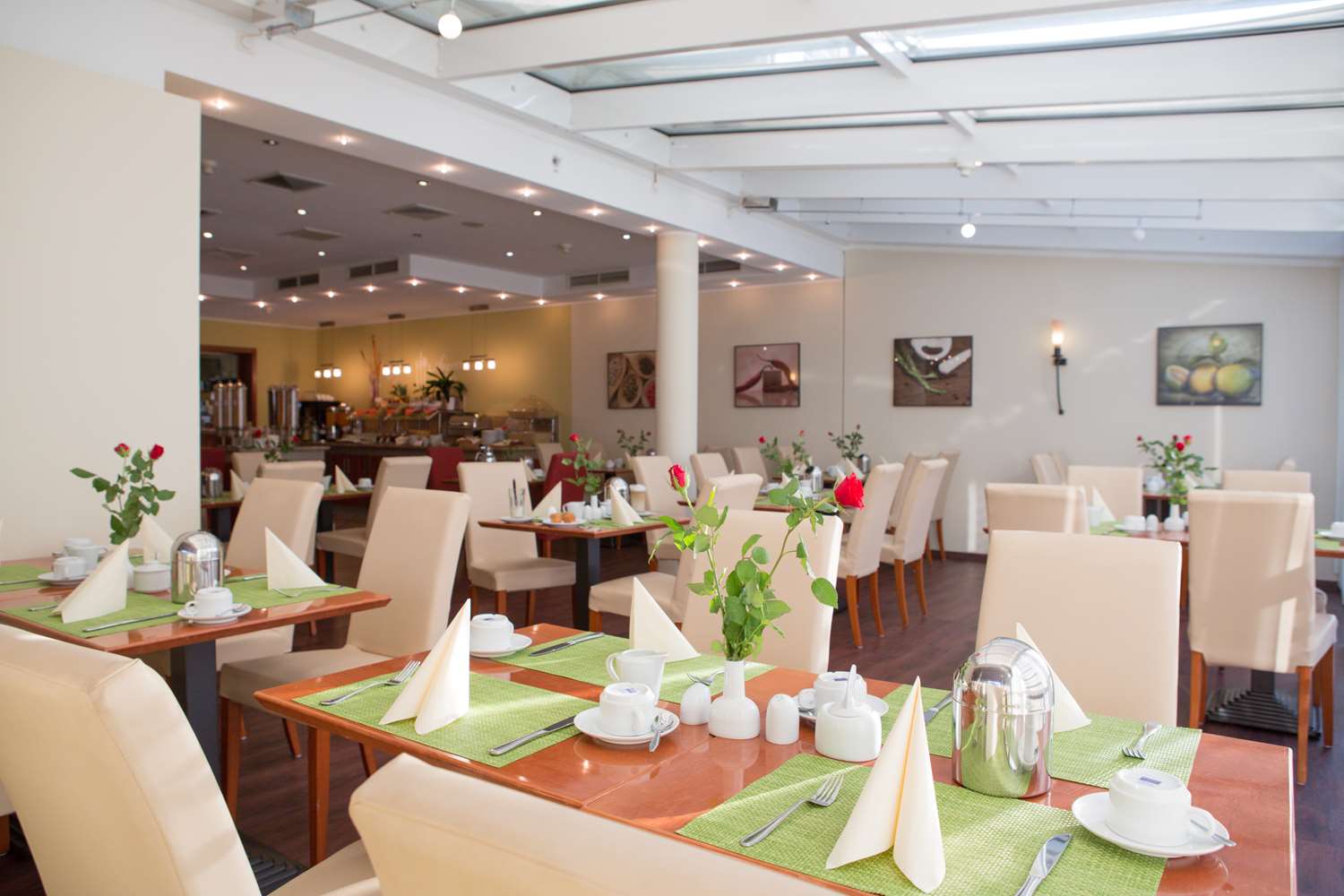 Amedia Hotel Frankfurt-Ruesselsheim 11/22