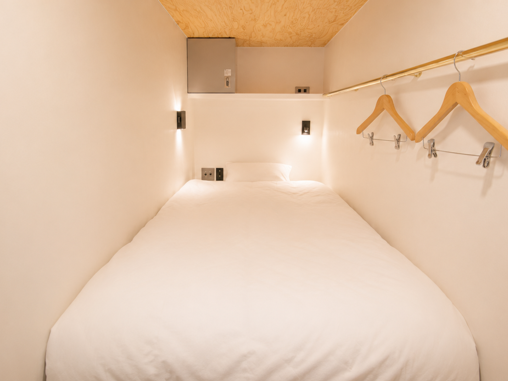 Ladies, Mixed Dorm, Single Bed