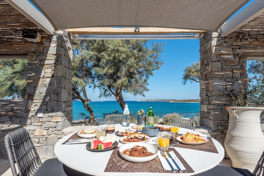Paros Comfy Suites 31/50