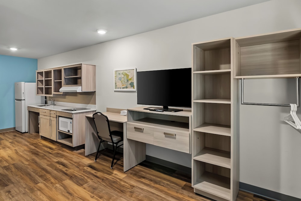 WoodSpring Suites Newington - Hartford South 11/16