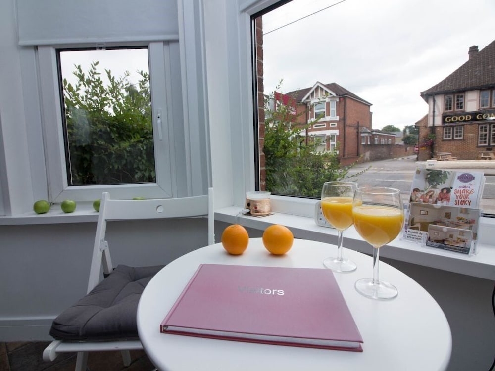Beddoe Apartments 38/50
