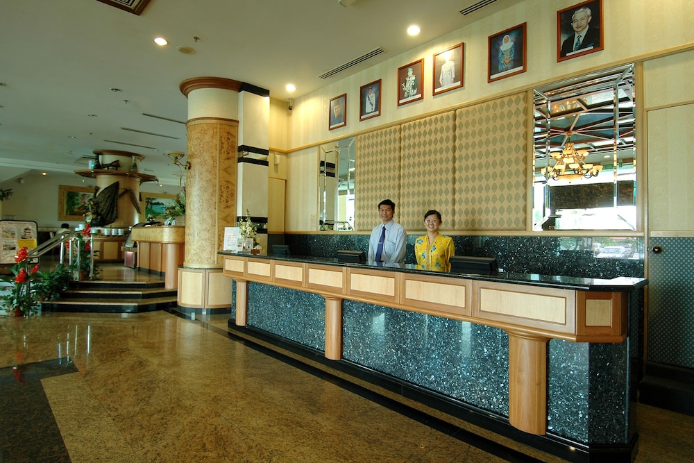 The Paramount Hotel 6/58