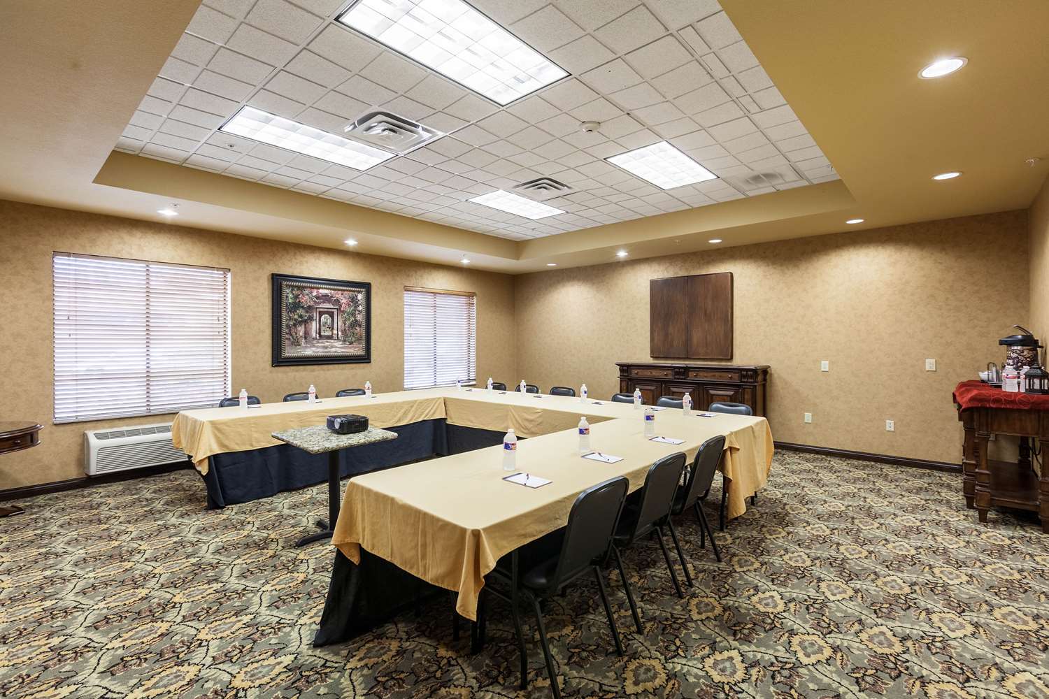 Comfort Suites Alamo Riverwalk 29/35