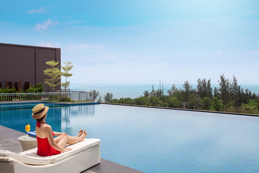Pullman Miri Waterfront 35/73