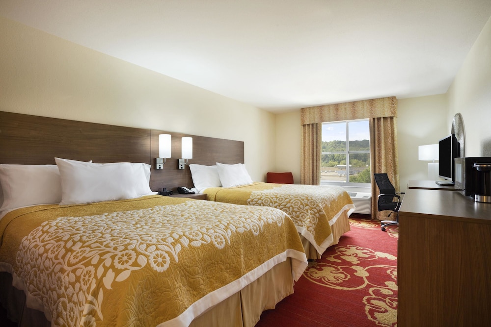Days Inn & Suites by Wyndham Caldwell 10/29