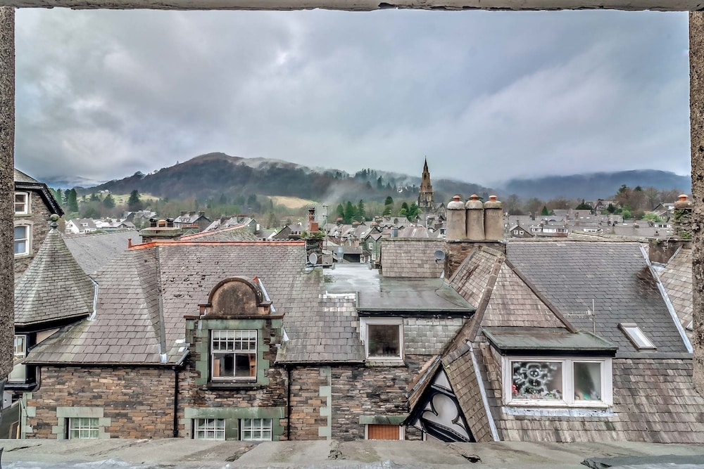 Ambleside Central - Guest House 33/45
