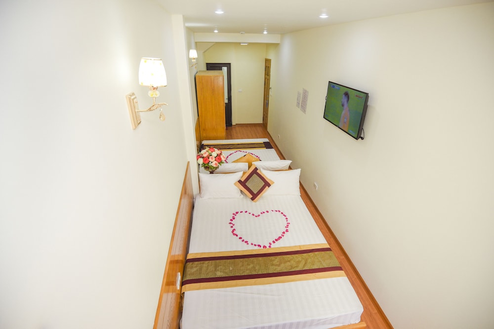 Hanoi Old Town Palace Guest House 22/45