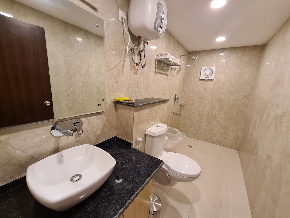 Hotel Rajpur Heights 47/50