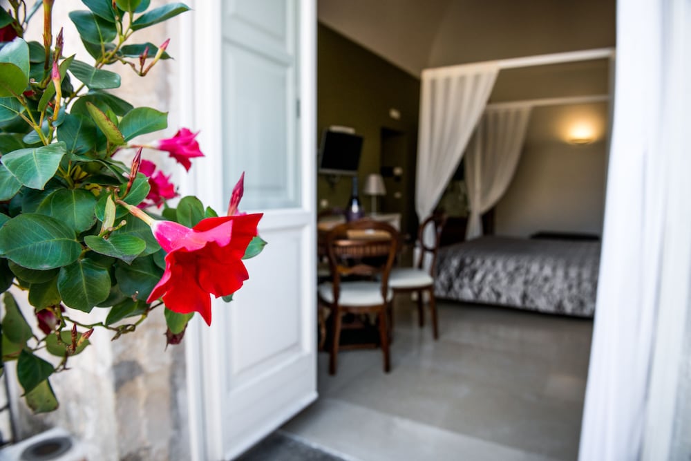 Albergo del Sedile 50/67