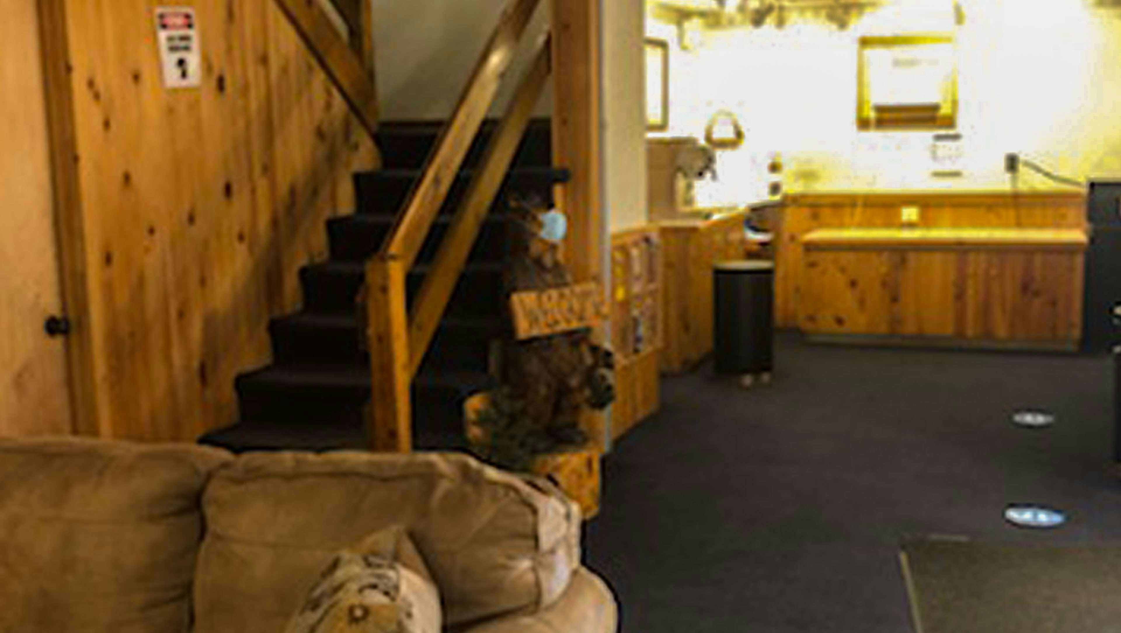 ADIRONDACK LODGE OLD FORGE 42/55