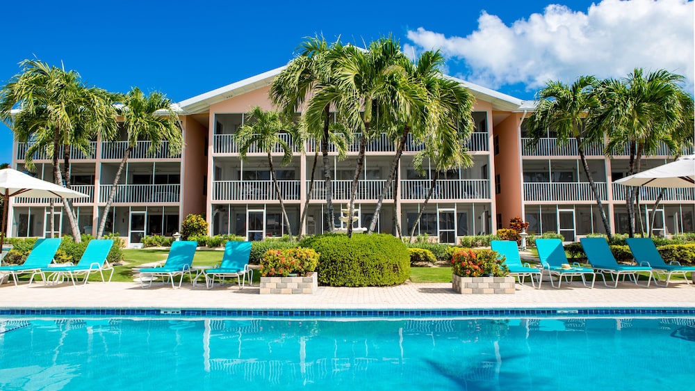 Aqua Bay Club Luxury Condos 1/50