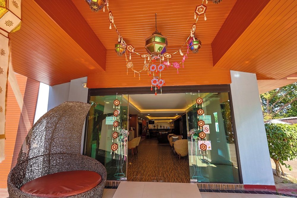 Huen Jao Ban Hotel 18/69