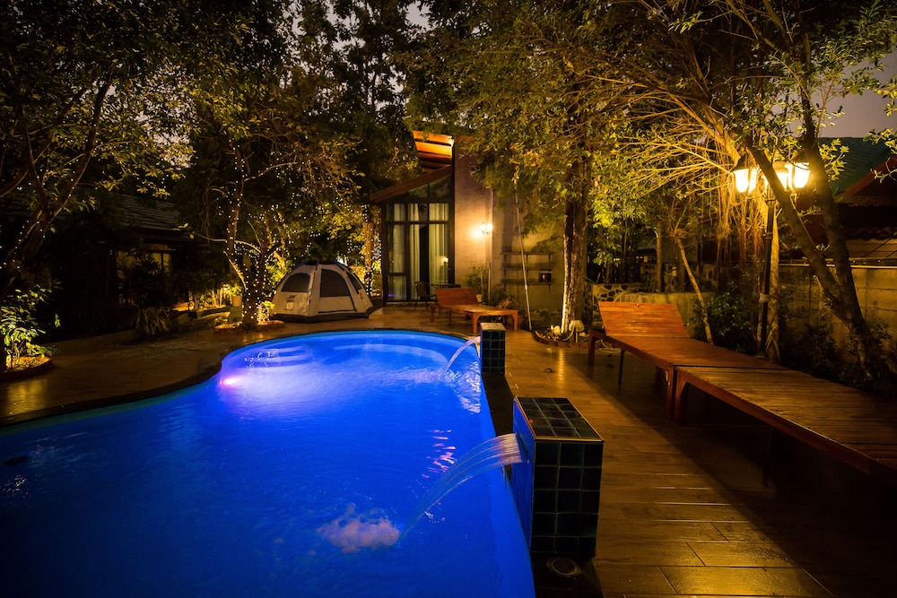 Foresto Sukhothai Guesthome 61/63