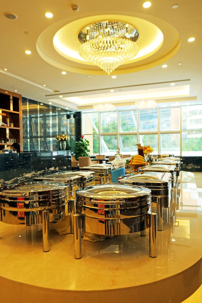 Gems Cube International Hotel Shenzhen 26/31