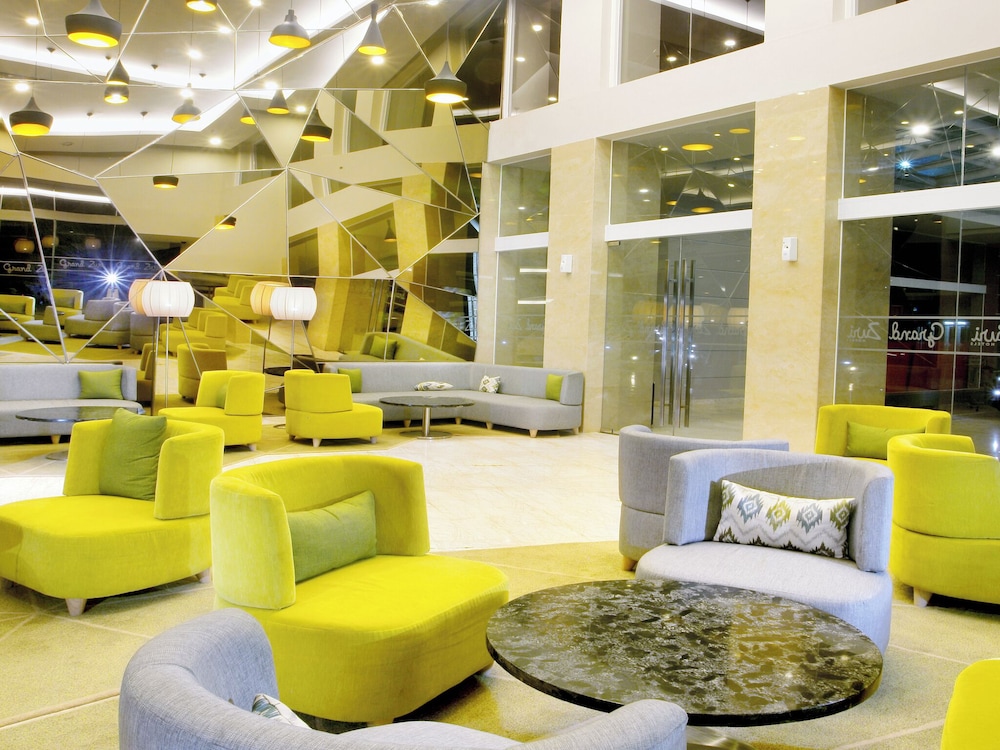 The Melio Enim Hotel 11/17