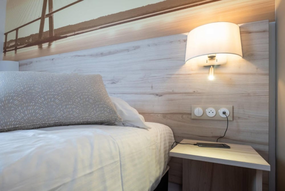 The Originals City Hotel Acadine Pont-Audemer 24/42