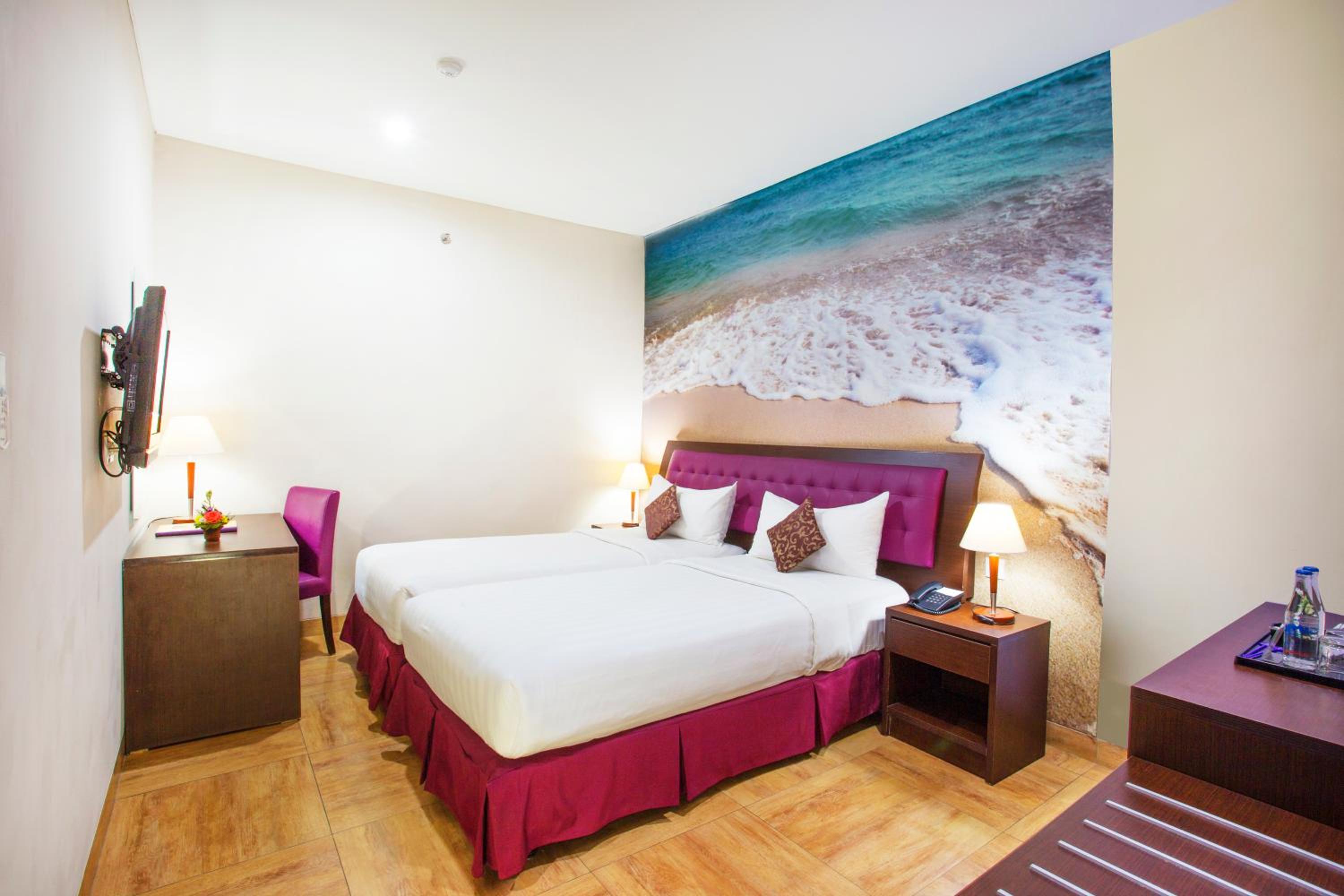 Standard, Double or Twin Bed, No Window, Kuta Central Park Hotel 5/7