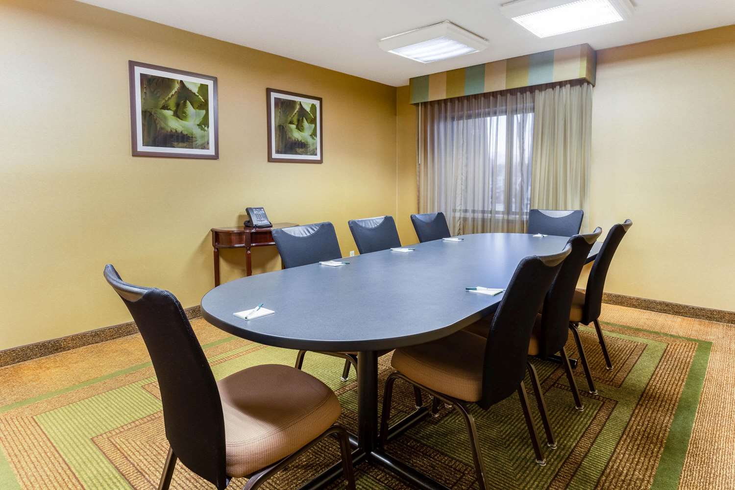 La Quinta Inn Chicago Willowbrook 18/24