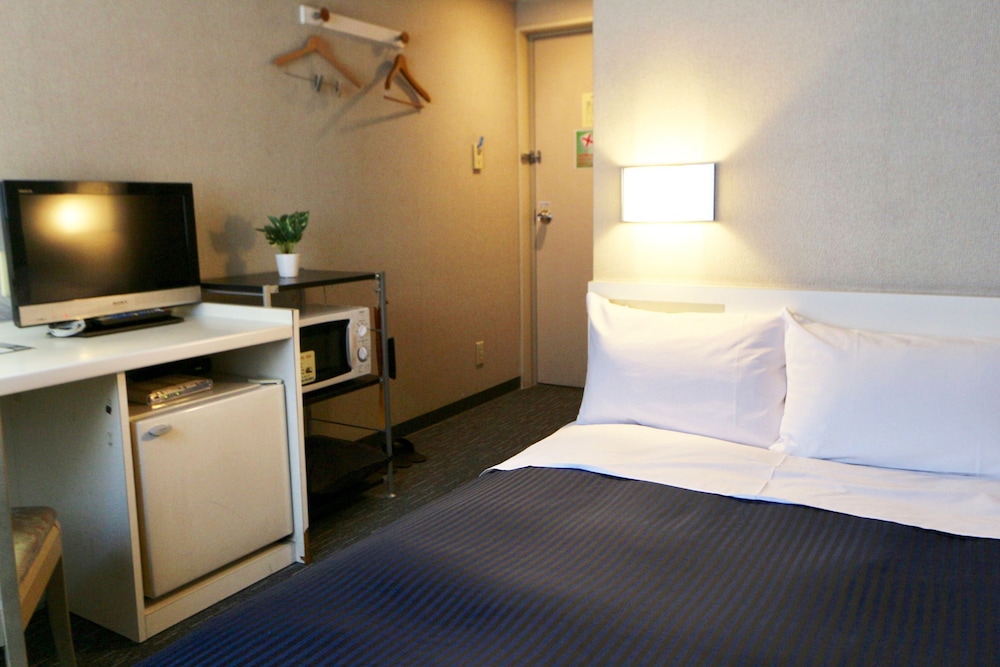 Hotel Livemax BUDGET Chofu Ekimae 12/33