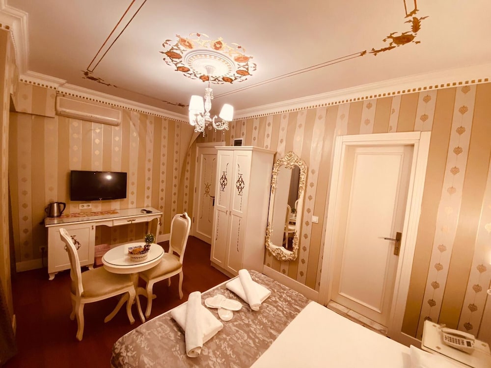 Alyon Hotel Taksim 49/56