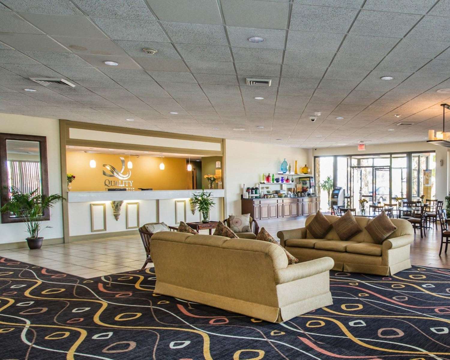 Croix Grand Hotel 3/20