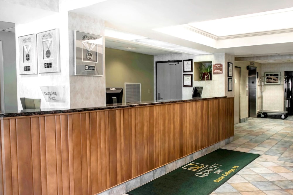Days Inn by Wyndham Penn State 6/50