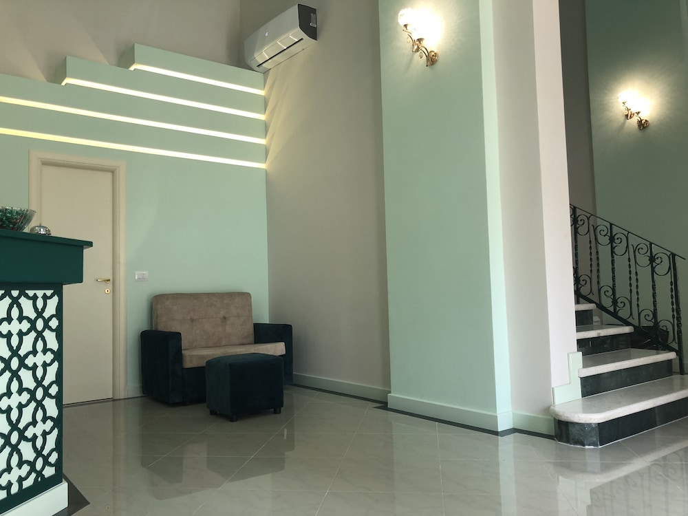 Hotel Veliera 28/70