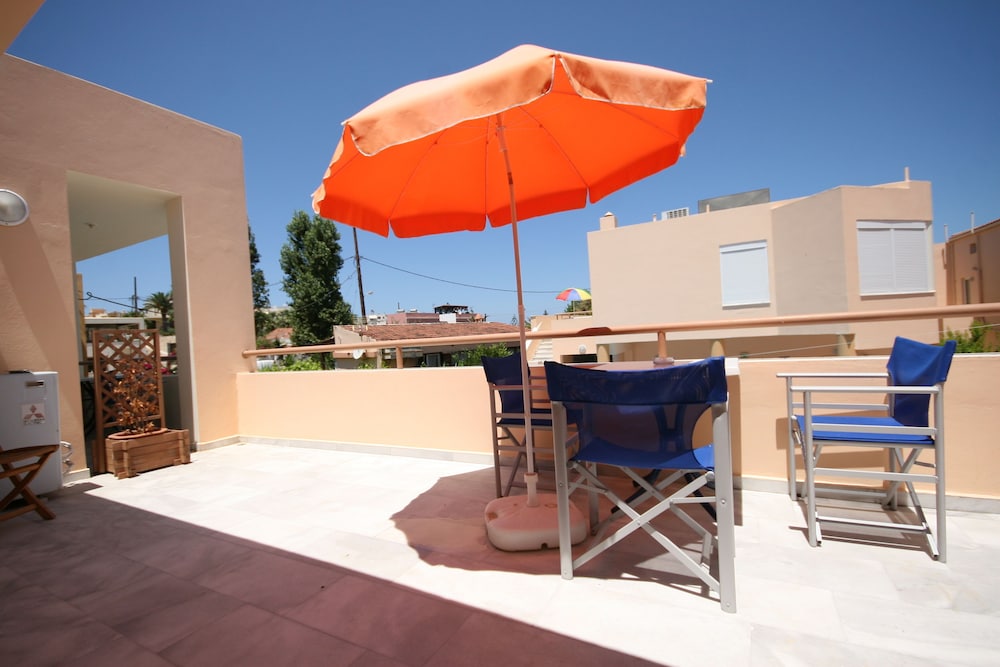 Elmas Dream Apartments And Villas 37/42