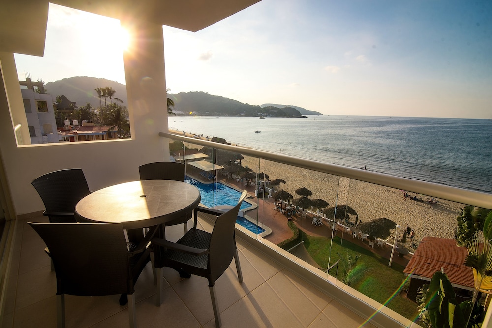Casablanca Resort 30/61