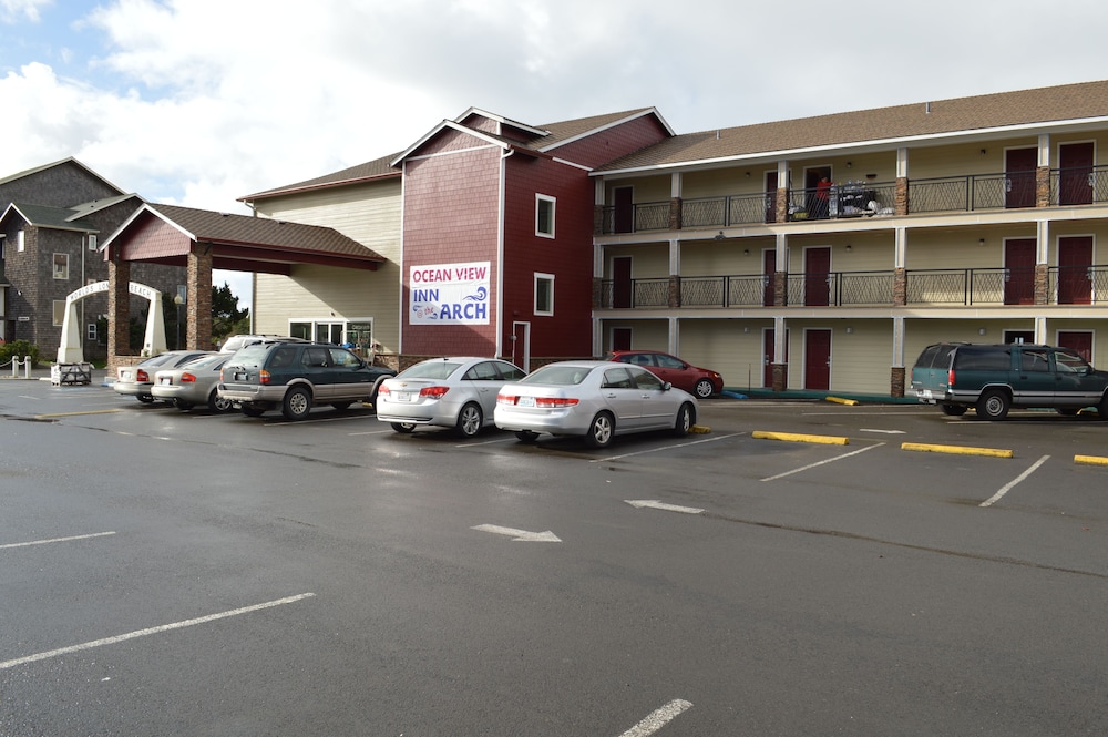 Cedars Ocean View Inn 3/35