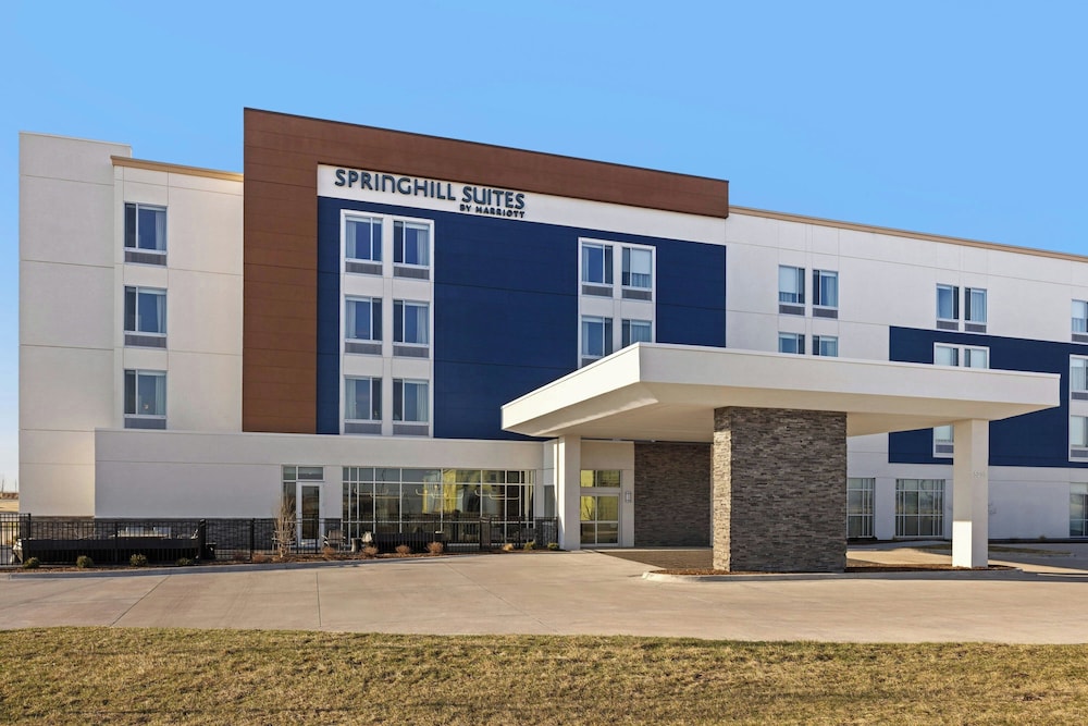 SpringHill Suites by Marriott Bettendorf 3/35