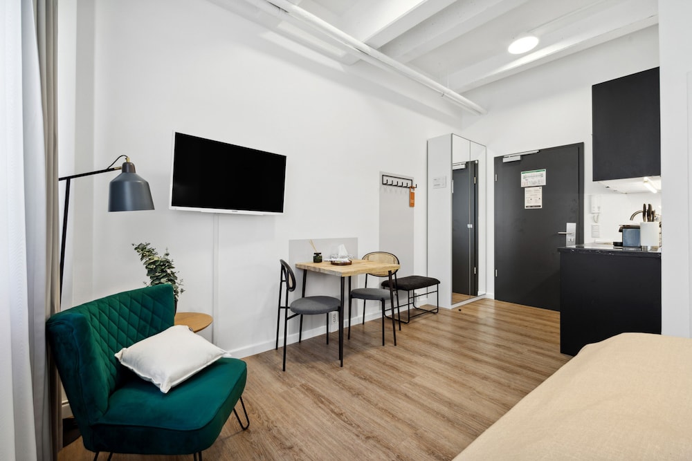 limehome Munich Fritz-Erler Str. 27/50