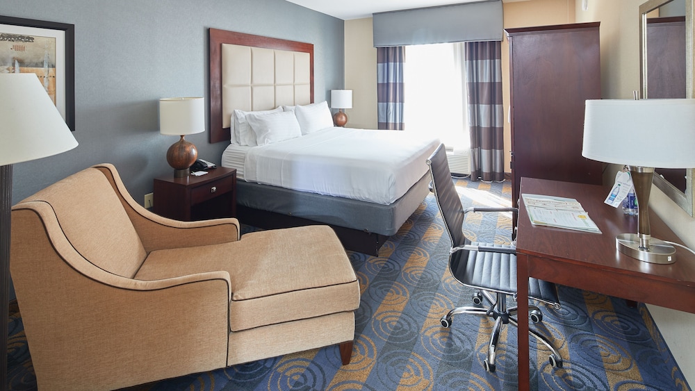 Holiday Inn Hotel Suites Stockbridge Atlanta I 75 16/50