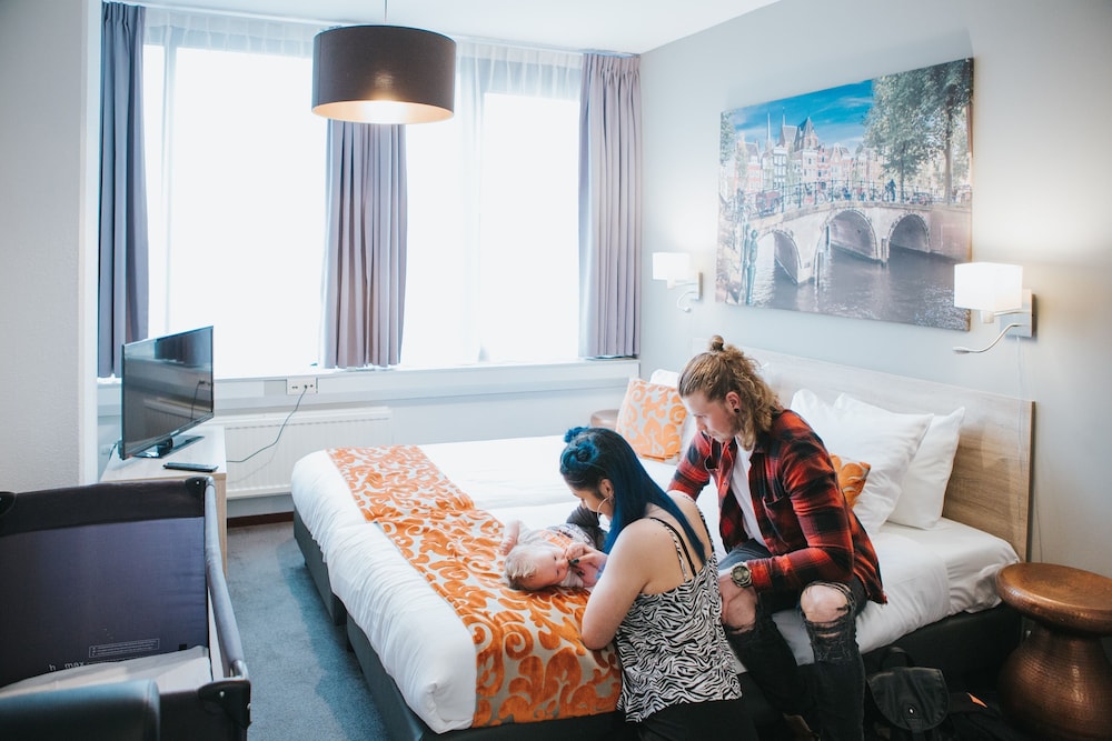 Amsterdam Teleport Hotel 5/74