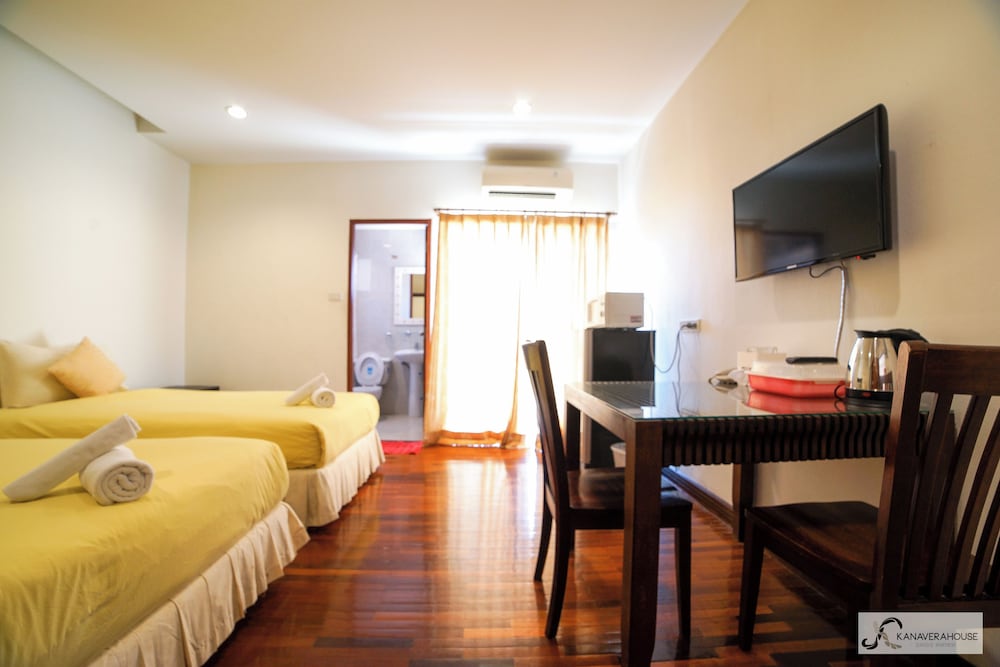 Kanavera Sriracha Hotel and Serviced Apartment 22/77