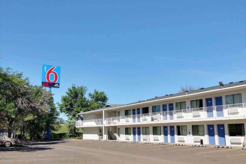 Motel6 Bismarck, ND in BISMARCK - ND