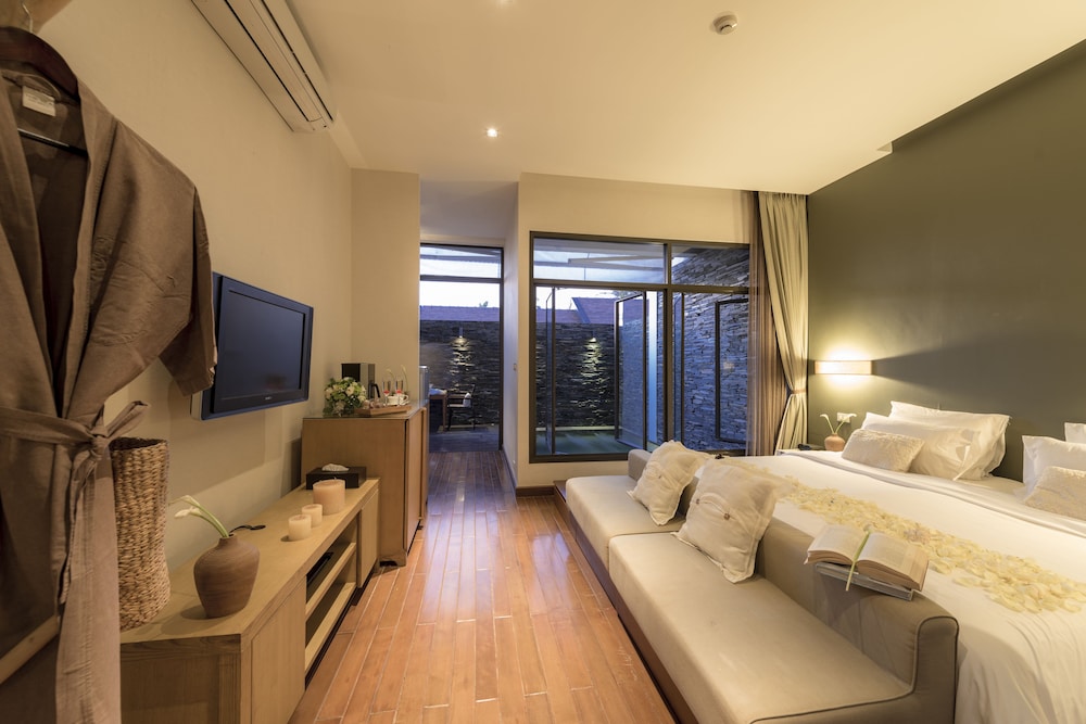 The Sea Koh Samui Resort & Residences by Tolani 50/72