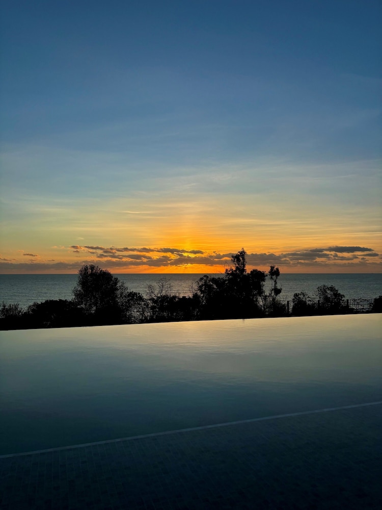 Punta Bermeja Premium Beach 23/33
