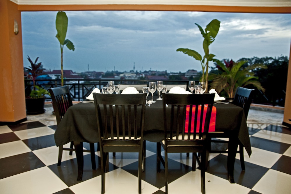 Angkor Panoramic Boutique Hotel 31/50