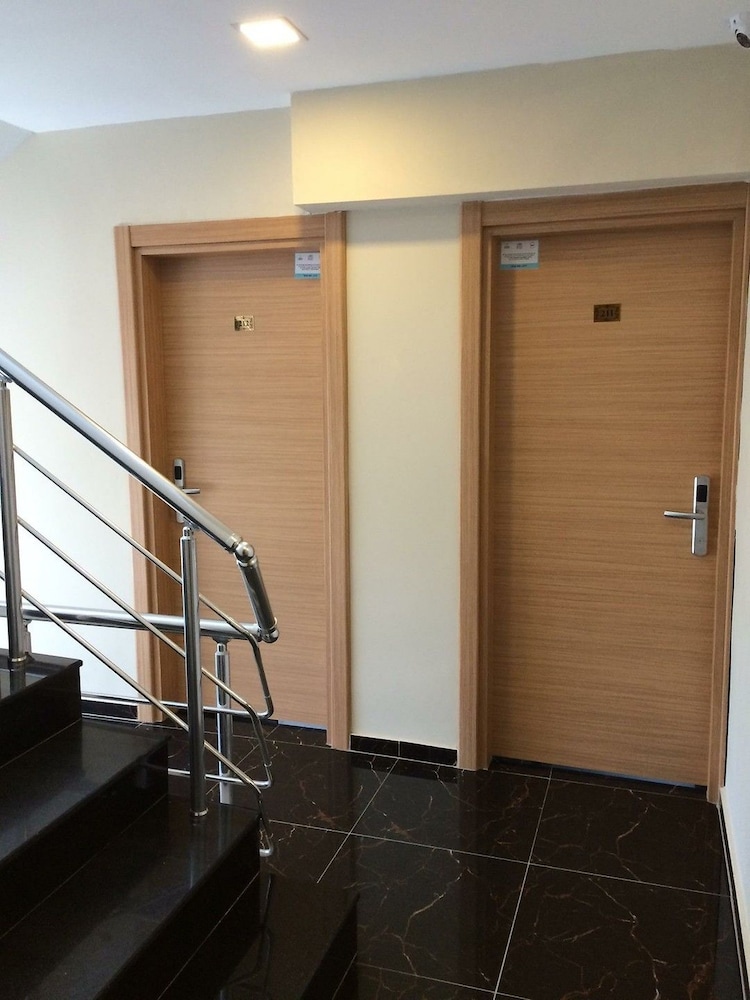 Bayraktar Otel 15/22