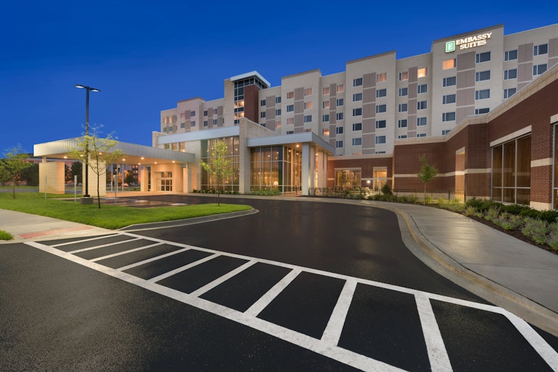 Embassy Suites By Hilton Chicago-Naperville 51/53